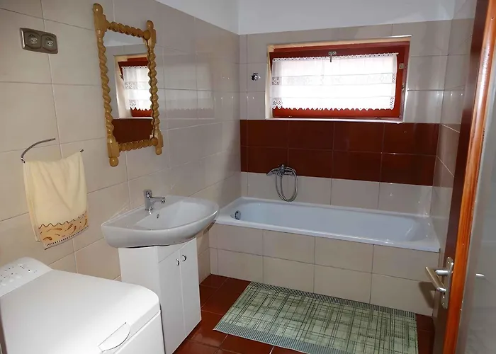 Vakantiehuis In 18431 *